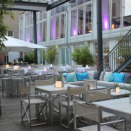 Ellington Hotel Berlin-3